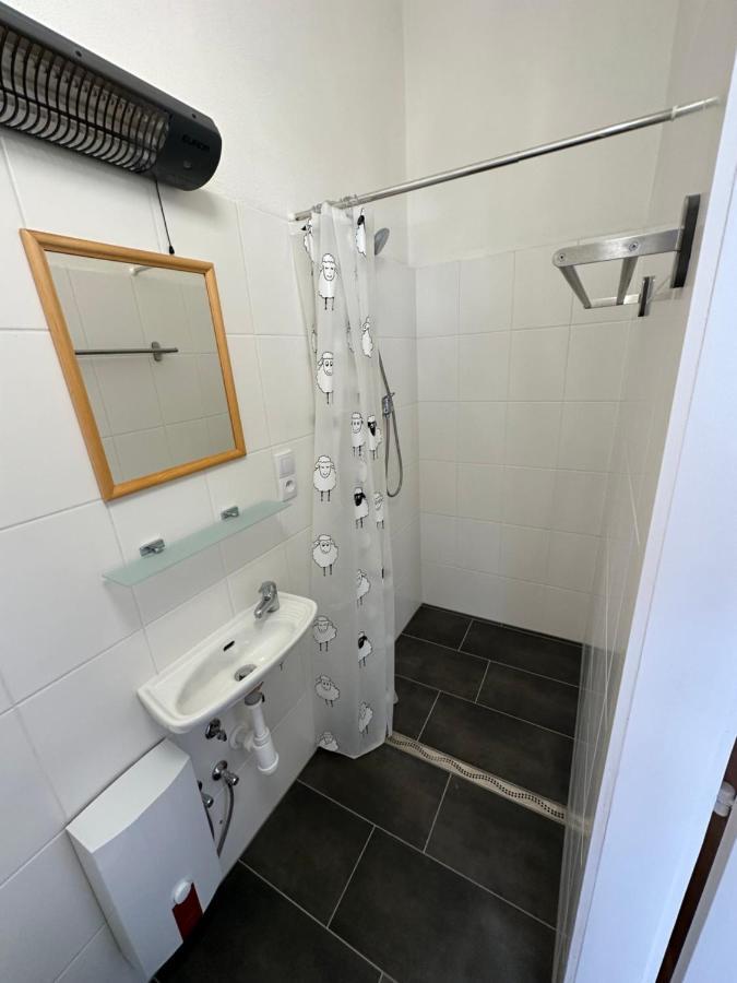 Central Plaza Mini Apartment 1 브루크 안 데어 라이타 외부 사진